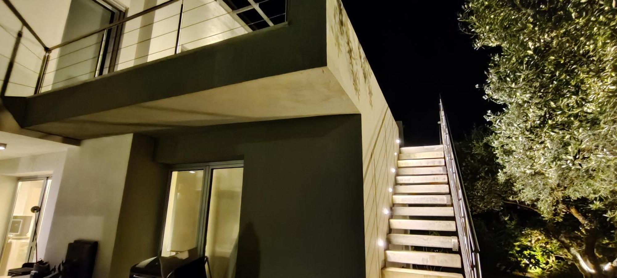 Bed and Breakfast Art House Margine Rosso Quartu SantʼElena Esterno foto